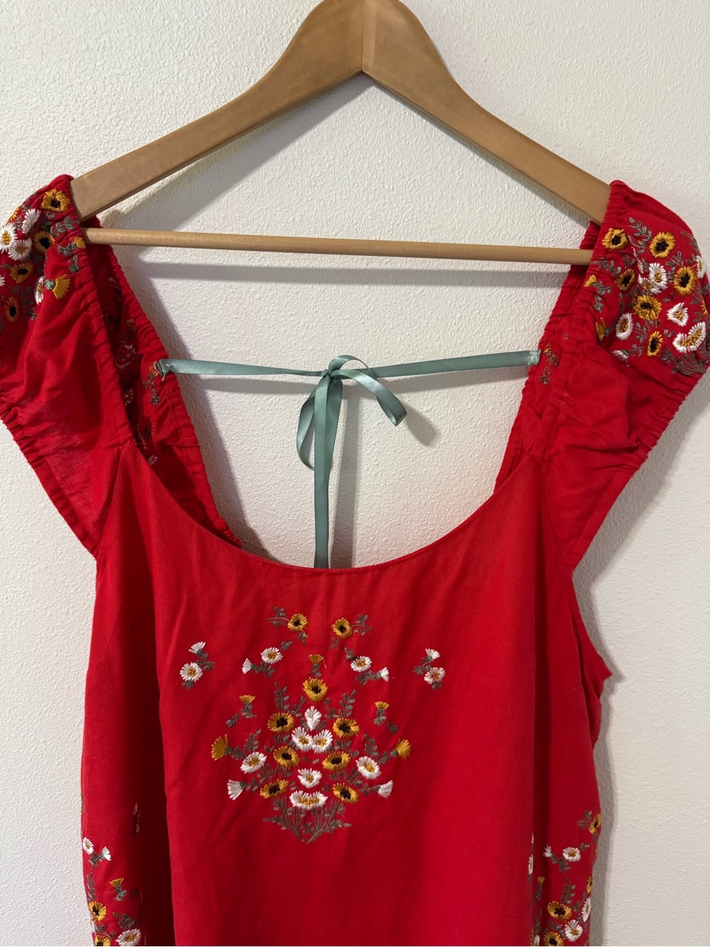 Free People Wildflower Mini Dress Red Embroidered Floral Linen Summer Boho-L - Picture 4 of 9